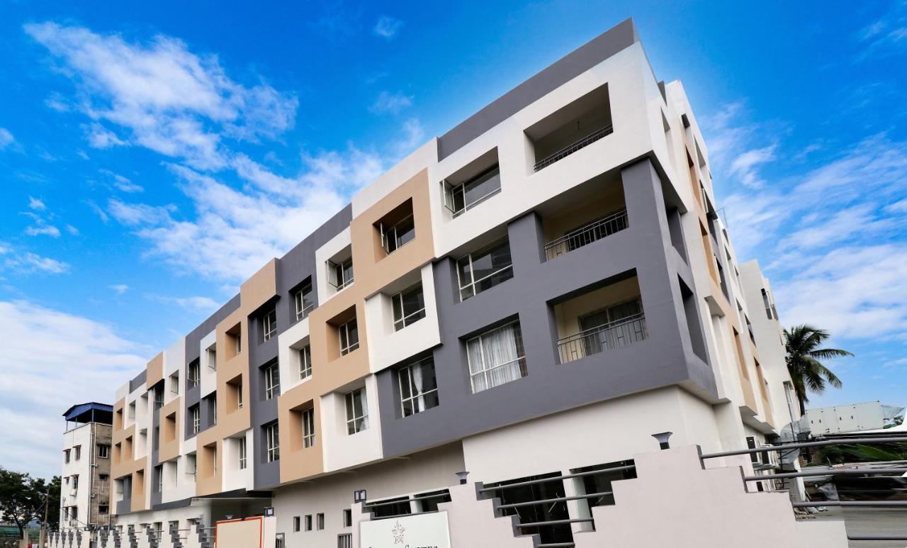 Starlit Suites Newtown Kolkata Calcutá Exterior foto